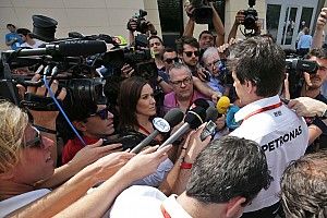 F1 qualifying fiasco is 'madness', says Wolff