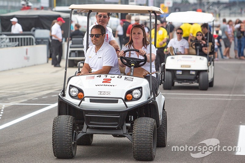 “笔记本”:见证Indy 500赛前“传奇日”