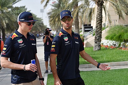Verstappen eleinte nagyon figyelt Ricciardóra a Red Bullnál