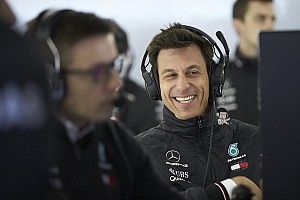 Wolff: “F1 beetje grillig met beslissingen over toekomst”