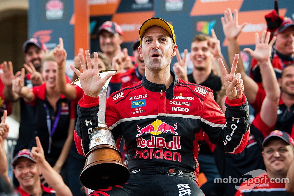 Reflecting on retiring Jamie Whincup's major milestones