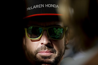 Hamilton újra Alonsóval akar csatázni a Forma-1-ben