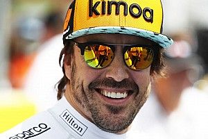 McLaren acredita que pode convencer Alonso a ficar na F1