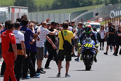 Rossi: Şampiyonluk için yeterince hızlı değilim