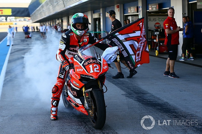 Juara Superstock, Rinaldi debut World Superbike
