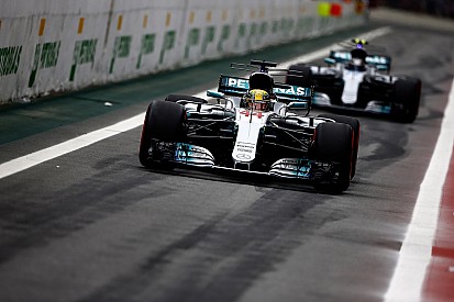 F1 set for return to two-stop races in 2018 - Pirelli