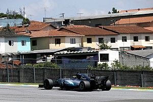 Mercedes no da opciones en los libres 2 de Brasil