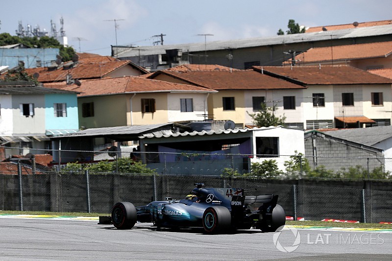 Mercedes no da opciones en los libres 2 de Brasil