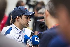 Para “ajudar”, Massa aceitaria convite de federação