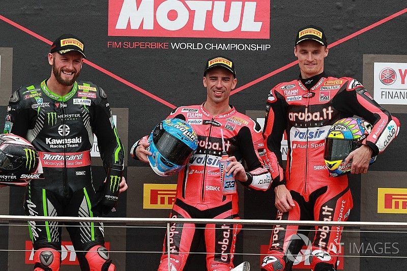 Podium: race winner Marco Melandri, Aruba.it Racing-Ducati SBK Team, second place Tom Sykes, Kawasaki Racing, third place Chaz Davies, Aruba.it Racing-Ducati SBK Team