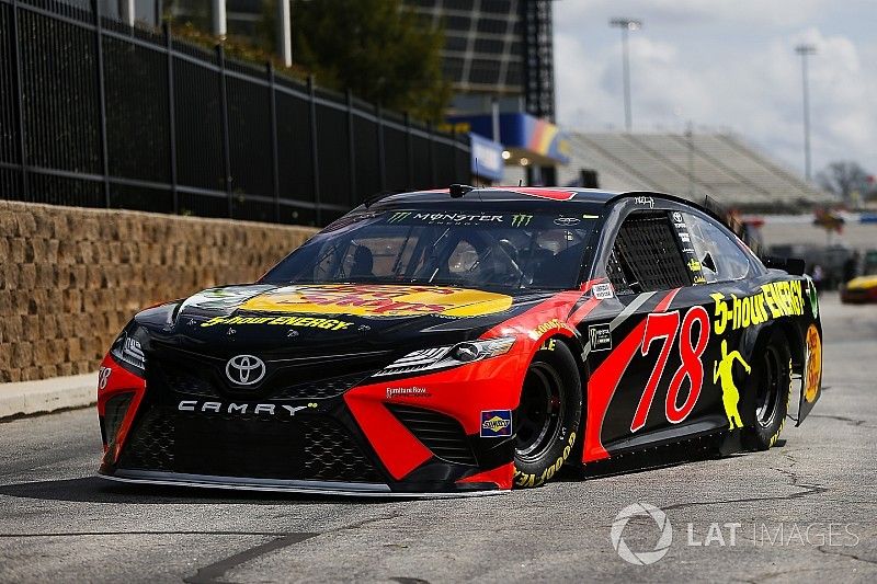 Truex's car chief ejected from Atlanta after inspection issues