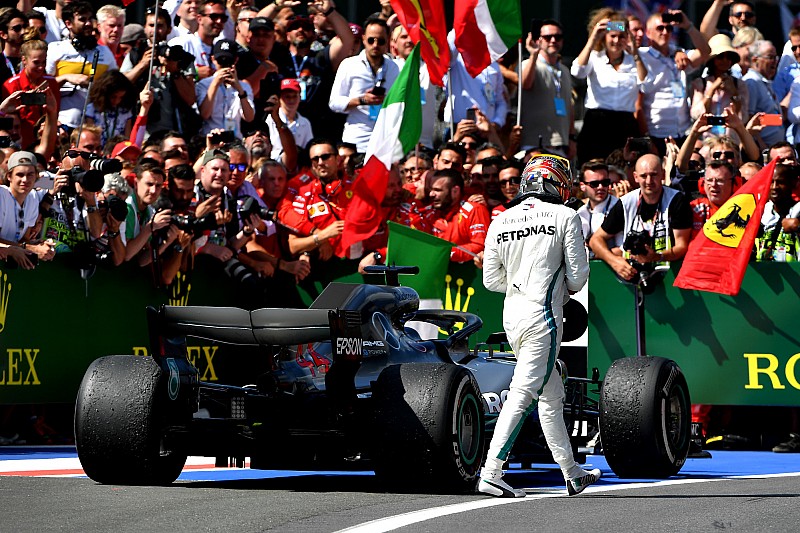 Warum Hamilton das Interview schwänzte: "Konnte kaum stehen"