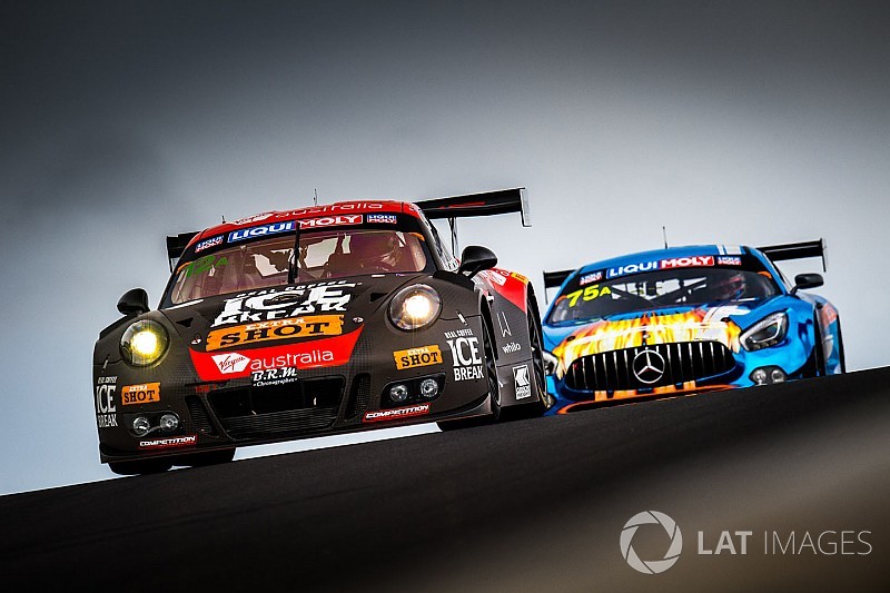 Fotogallery: le Qualifiche della 12 Ore di Bathurst 2018
