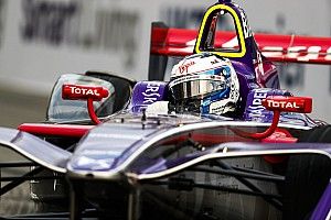Берд выиграл первую гонку сезона Формулы Е