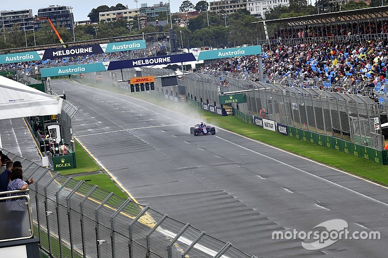 GALERI: Kondisi basah latihan terakhir F1 GP Australia