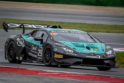 Axcil Jeffries il più rapido sotto il diluvio nelle Libere di Misano