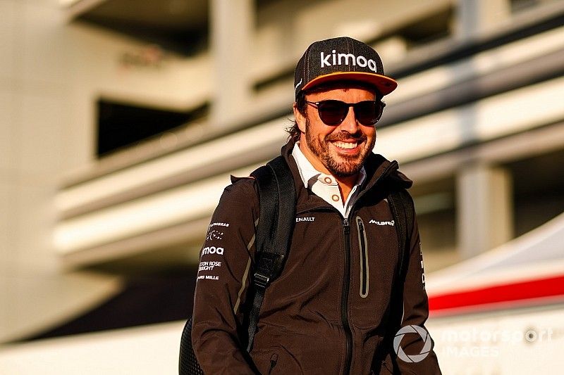 Alonso says he doesn't "have the talent" for rallying