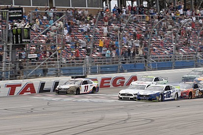 NASCAR Talladega: Ryan Blaney gewinnt Fotofinish bei Playoff-Crashs