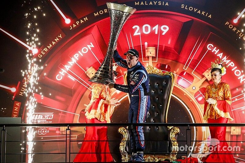 Sepang WTCR: Dramatik finalde Michelisz şampiyon oldu