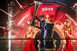 Sepang WTCR: Dramatik finalde Michelisz şampiyon oldu