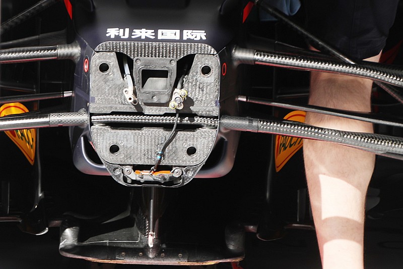 Red Bull: un braccio unico nella sospensione anteriore?
