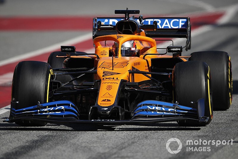 Adı Ferrari ile anılan Sainz, McLaren'la yeni sözleşme için görüşüyor