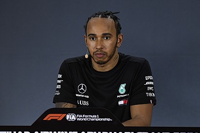 Hamilton: "13 senedir Ferrari'den ilk defa iltifat duydum"