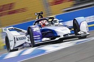 Günther nyerte a hatalmas csattanások csatáját a Formula E online bajnokságában