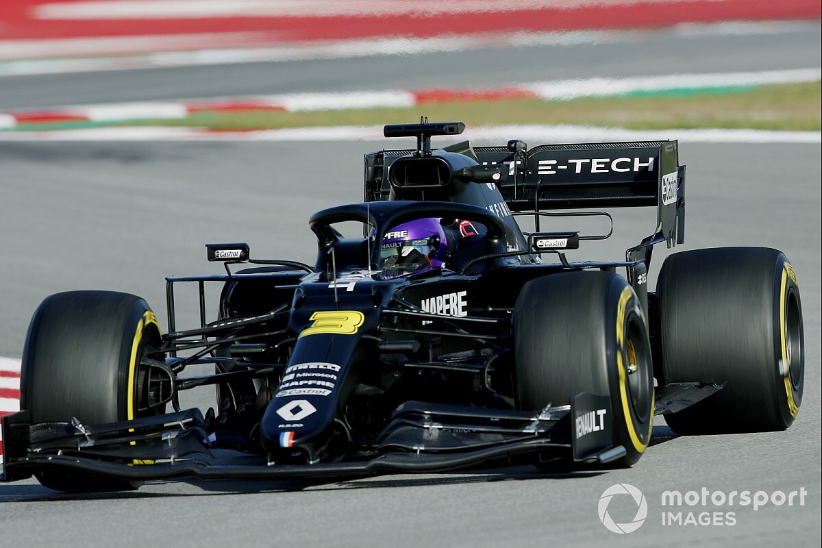 Ricciardo: "Il primo GP? Potrebbe essere un casino!"