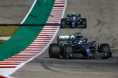 Bottas, ahogy megkéri a Mercedest, ne kommunikáljanak vele (videó)