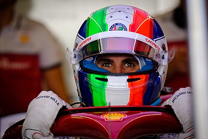 Nagyon remeghetett a léc Giovinazzi alatt, Hülkenberg közel volt?
