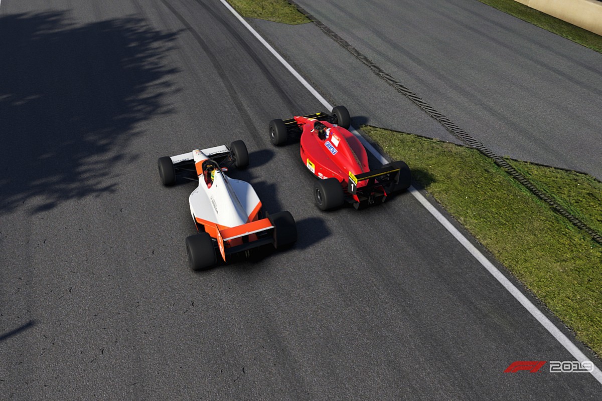 Alonso majdnem világbajnok Ferrarija az F1 2019-ben: videó