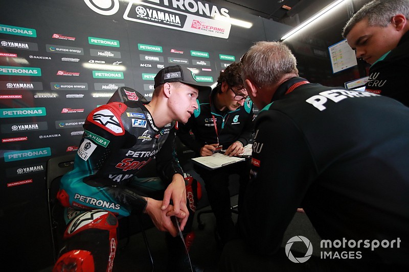 EL1 - Quartararo leader de la matinée, Lorenzo au centre médical
