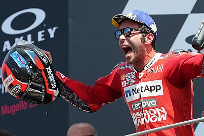 Petrucci vence a Márquez y a Dovizioso para ganar por primera vez
