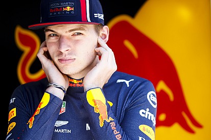 F1: Chefe da Red Bull diz que Verstappen é melhor que Hamilton