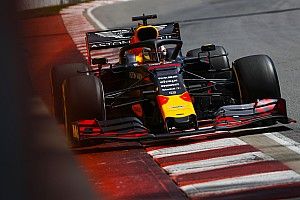 Verstappen "satisfait" des longs relais malgré une salutation du mur