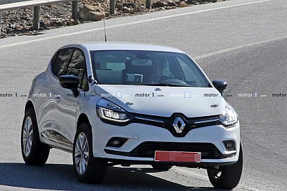 Новий компактний кросовер від Renault засвітився на тестах