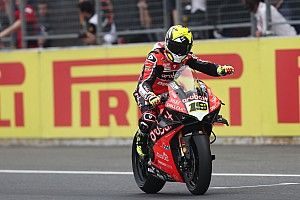 WorldSBK Thailand: Bautista rajai Superpole Race