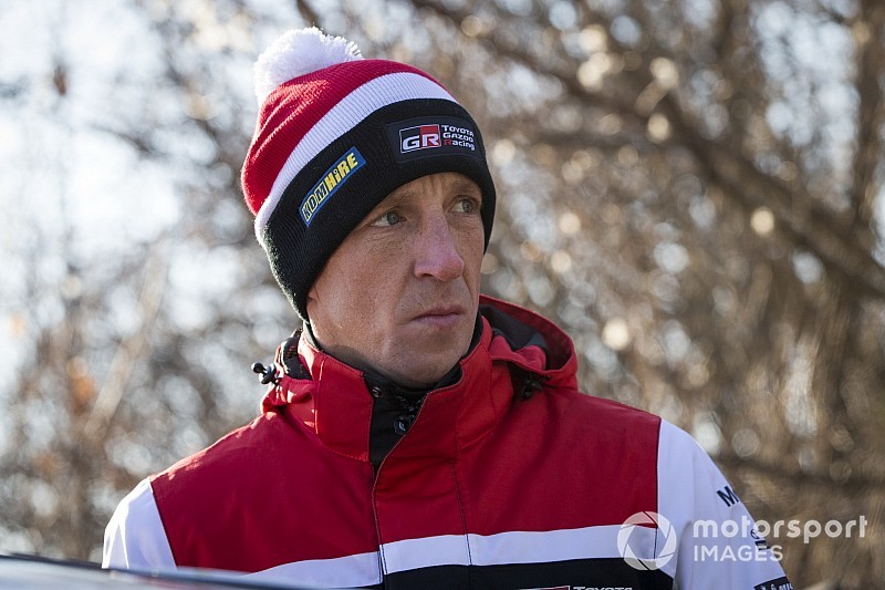 Duro attacco di Meeke a Citroen dopo la bandiera rossa causata da Lappi, poi si scusa