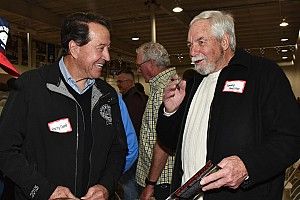 Hickory Motor Speedway reunion showcases NASCAR’s past