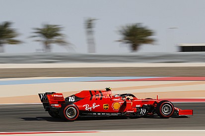 Ferrari ook tijdens derde training Bahrein in bloedvorm, Verstappen op P8