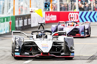 Nissan expected Rome race to last a lap longer