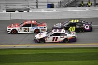 Jimmie Johnson and Paul Menard clear the air over Clash wreck