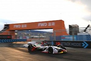 VÍDEO: Di Grassi reage a acidente que o tirou da prova em Sanya
