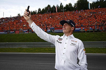 eSport: Verstappen e Norris alla 12 Ore di Bathurst su iRacing