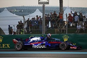 Gasly nem hiszi el, hogyan esett ki a Toro Rossóval