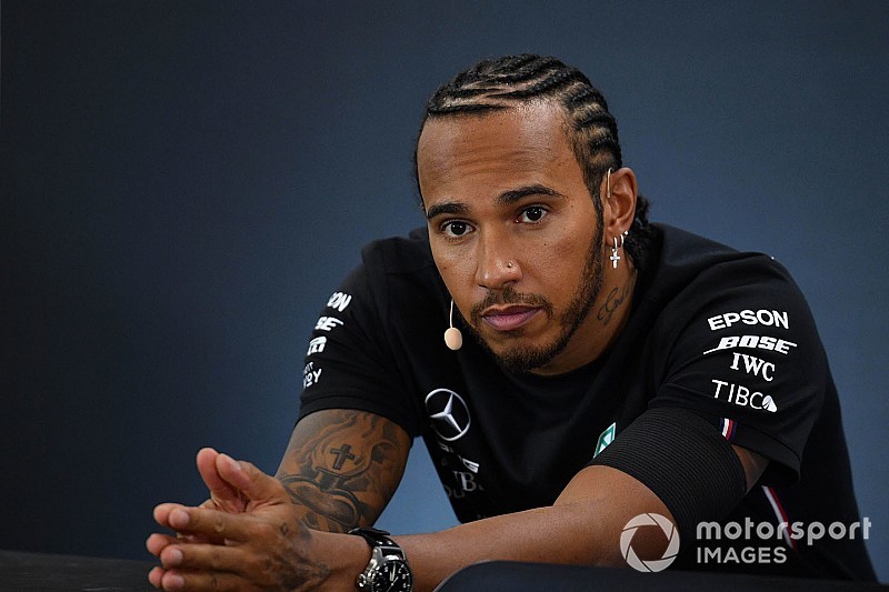 Hamiltont sok Ferrari-rajongó akarja Maranellóban látni?