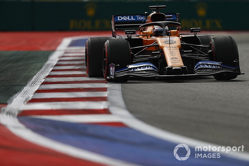 Sainz: "Neden bu kadar yavaş olduğumuzu bilmiyoruz"