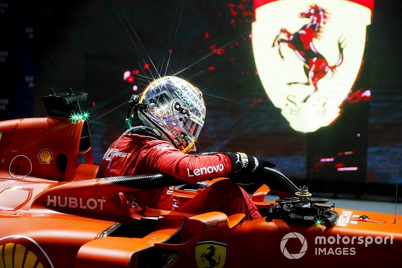 La noche de Singapur volvió a dejar las mejores fotos de F1