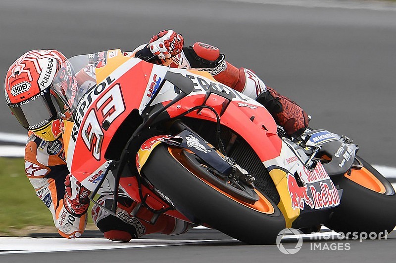 Márquez ne visait pas forcément la roue de Rossi pour sa pole